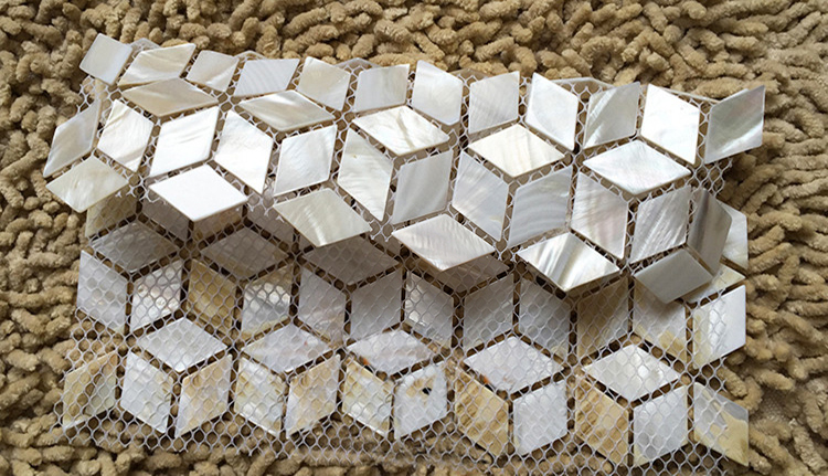 Rhombus white shell mosaic til - Home Improvement Background recensione e prezzo
